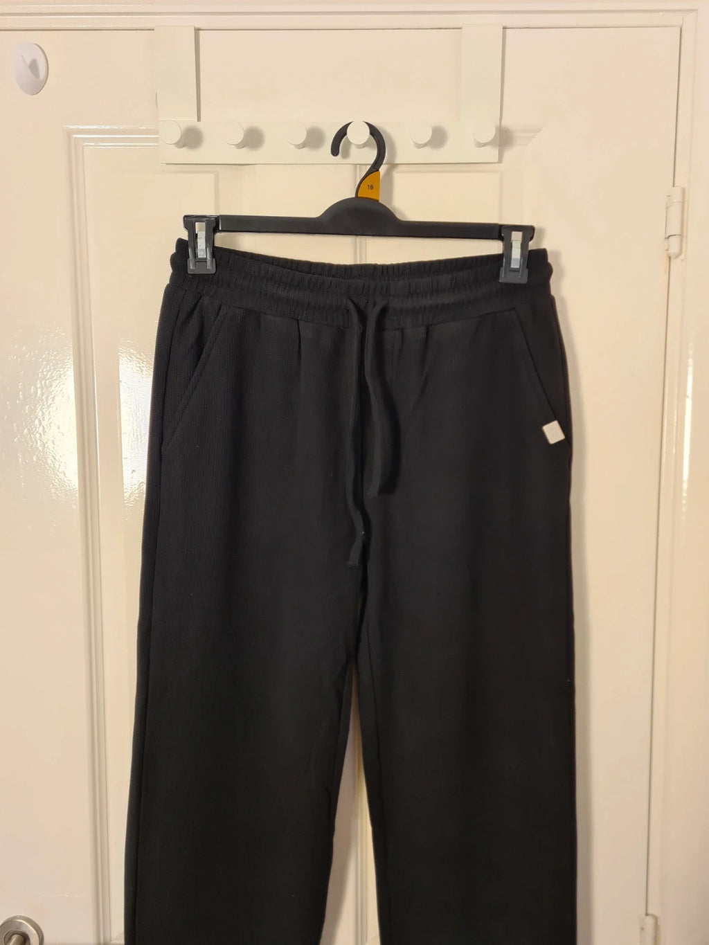 JK Attire men black waffle straight leg joggers drawstring waist relaxed fit casual M