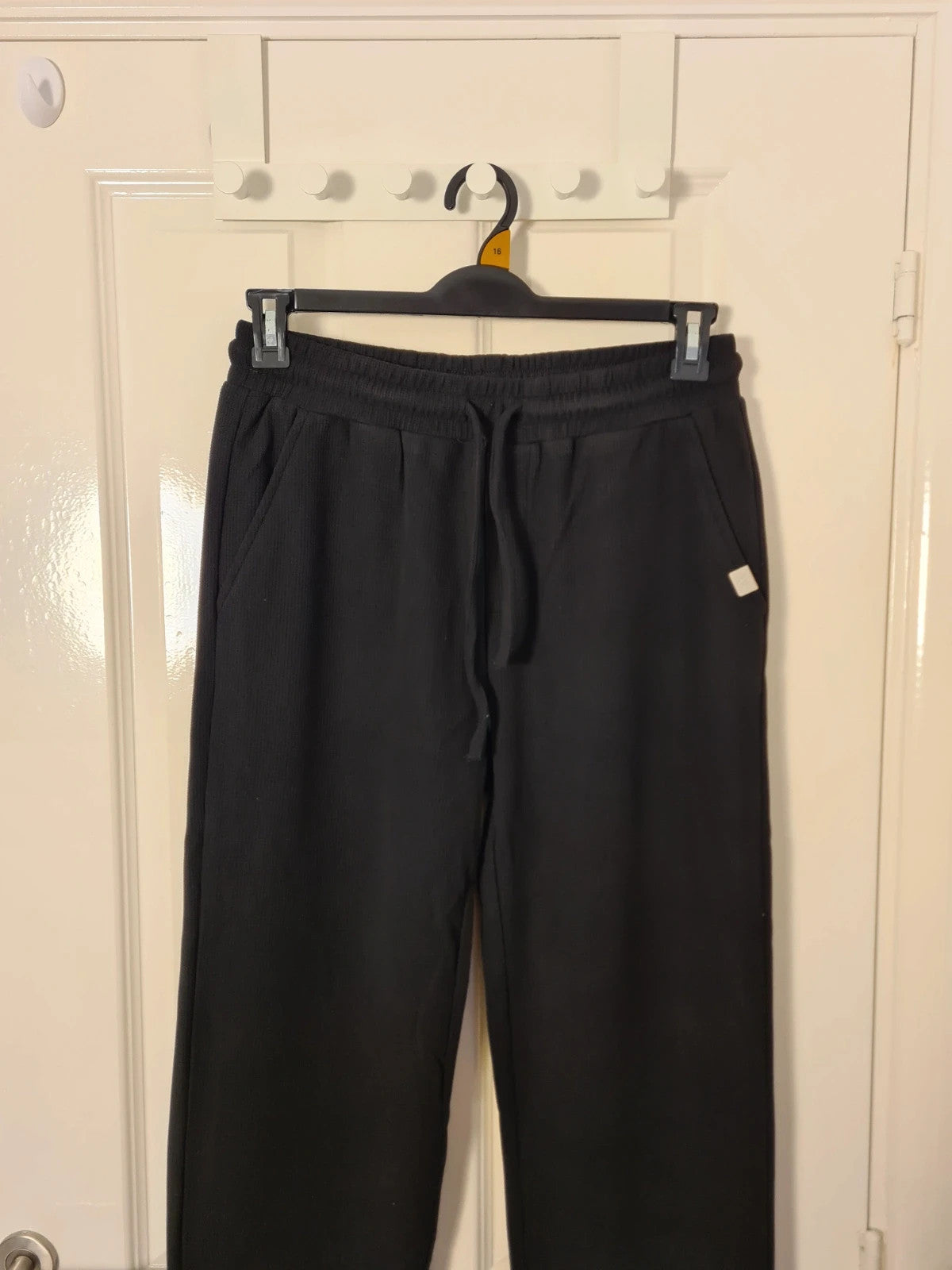 JK Attire men black waffle straight leg joggers drawstring waist relaxed fit casual M