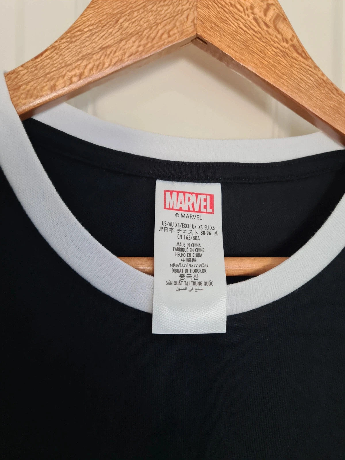 Disney men Marvel logo Ringer fashion T-shirt short sleeve cotton tee black/red/white colorblock XS