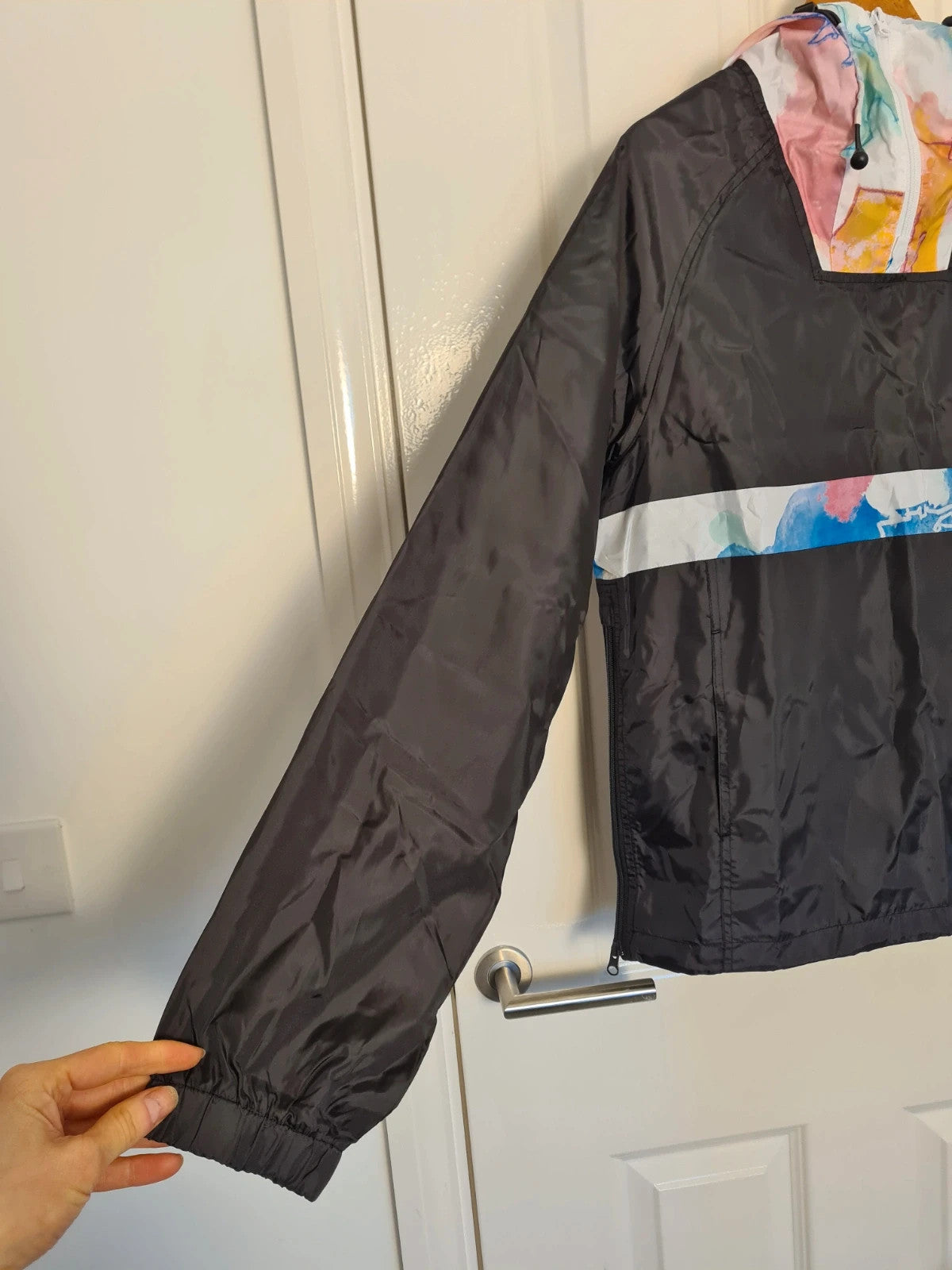 Disney women black rainbow tie dye castle art rain jacket windbreaker hood half zip Disneyland S