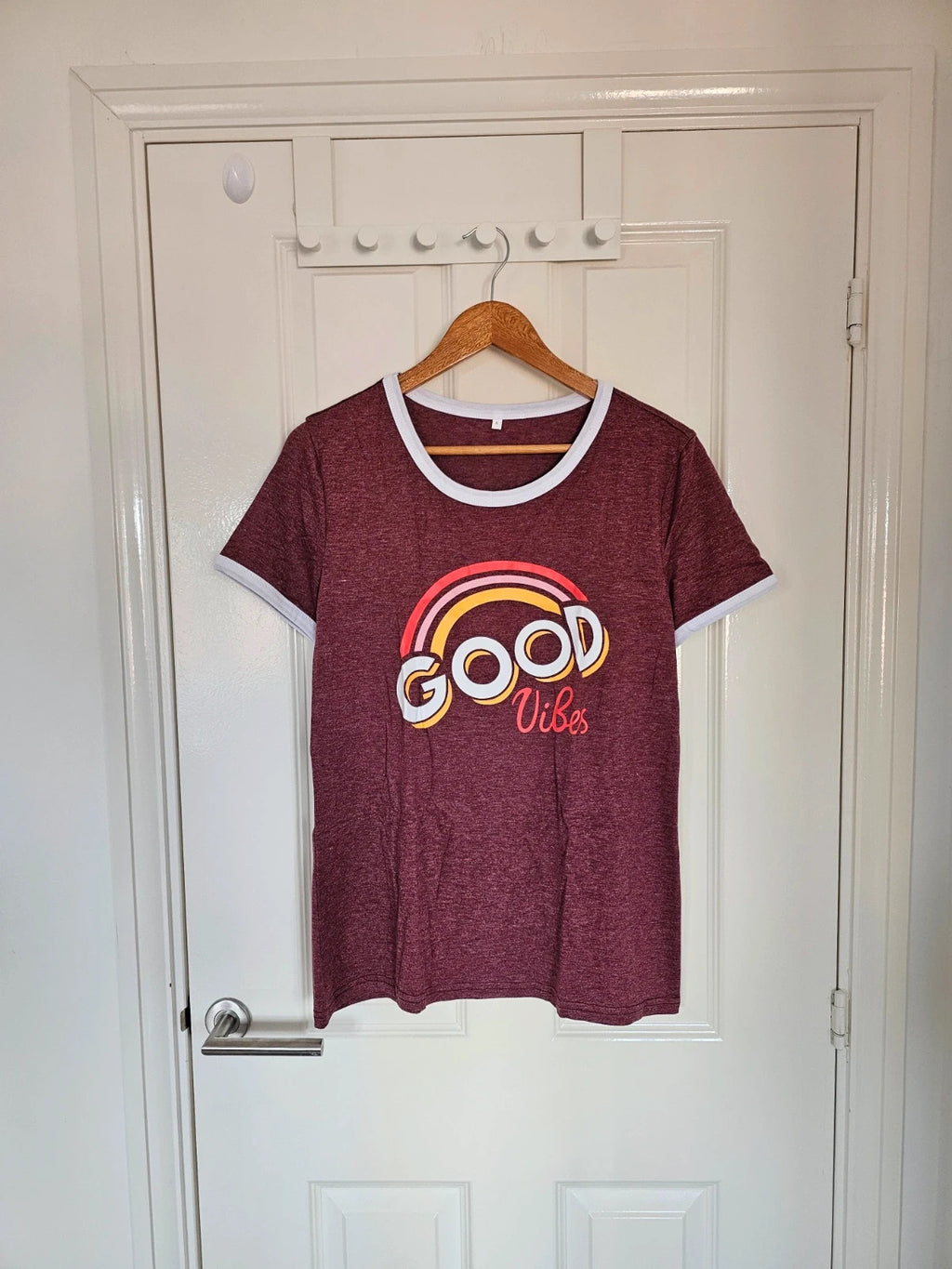 Generic Good vibes print T-shirt women rainbow graphic short sleeve top casual tee burgundy M/10