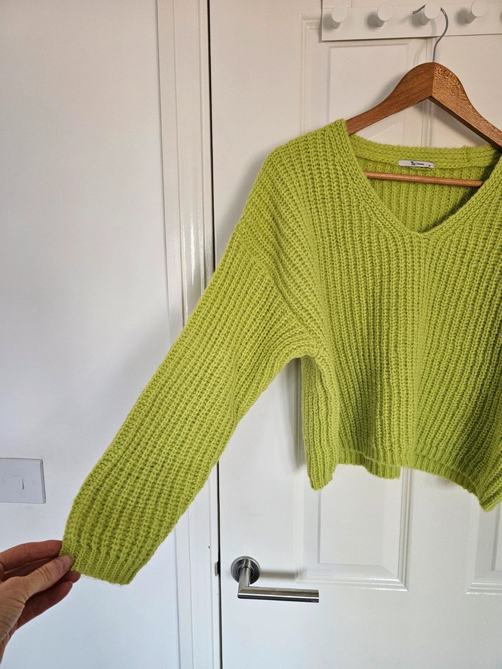 TU chunky knit V-neck sweater jumper women lightweight casual regular pullover green M/10
