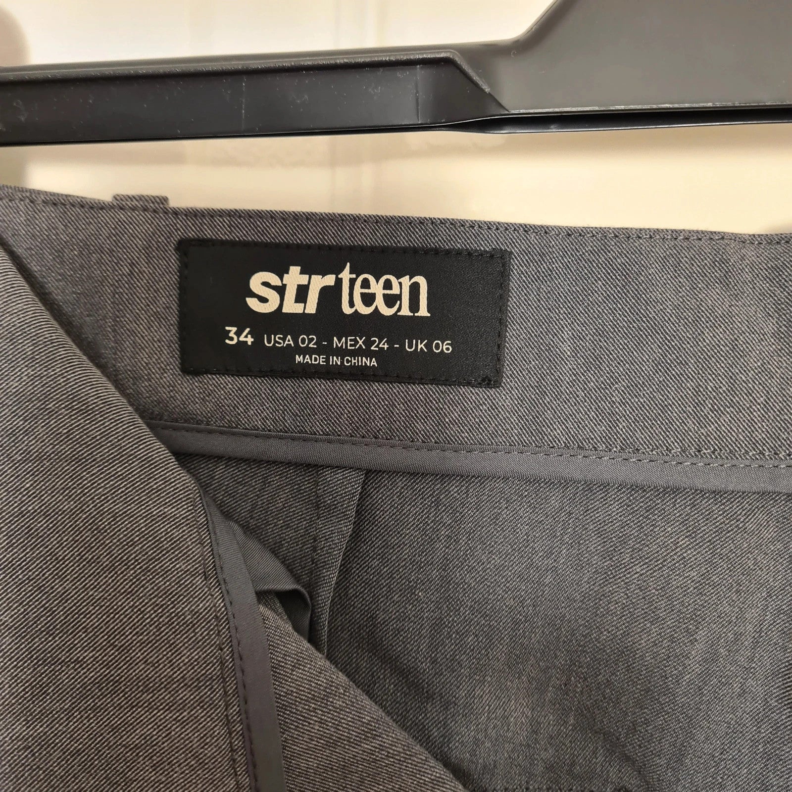 Stradivarius wide-leg tailored trousers women straight mid-waist darts front pockets dark grey S/8