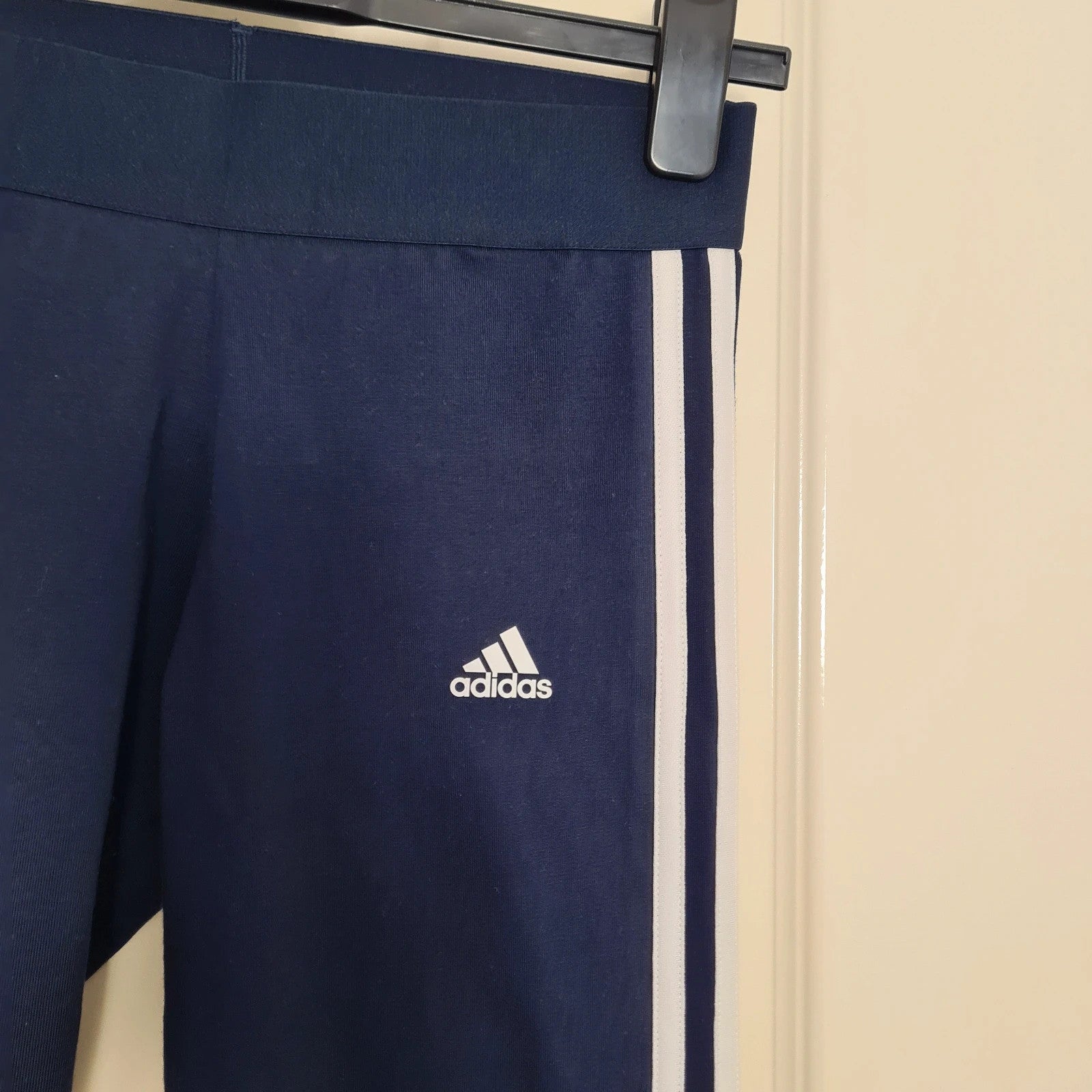 Adidas designed 2 move 3-stripes leggings tight fit cotton mid rise ankle length women navy XS/S