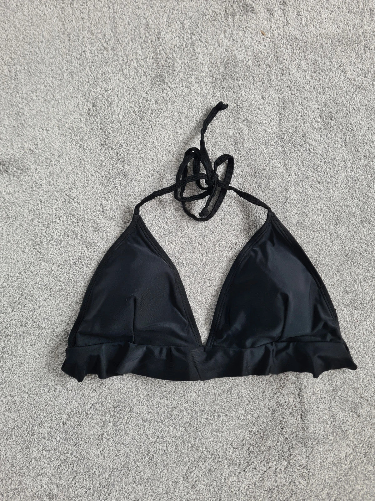 Boohoo Maldives ruffle bikini bra women padded top bikini drawstring halterneck black L/12