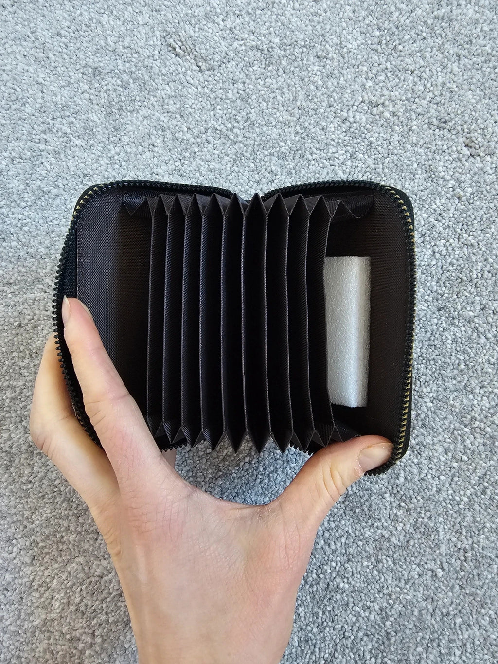 Generic mini wallet multiple card hold accordion wallet card case with zipper black