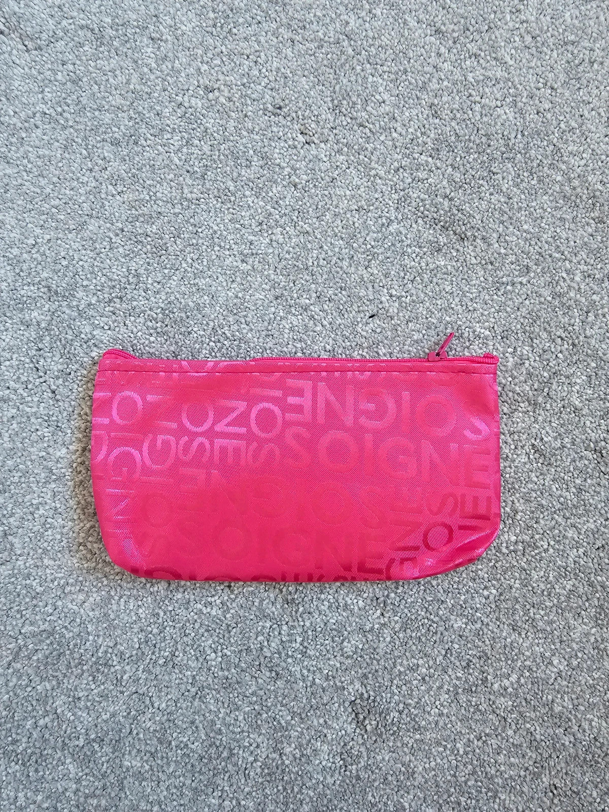 Generic pink travel make-up cosmetic bag square zipper portable bag letter print women