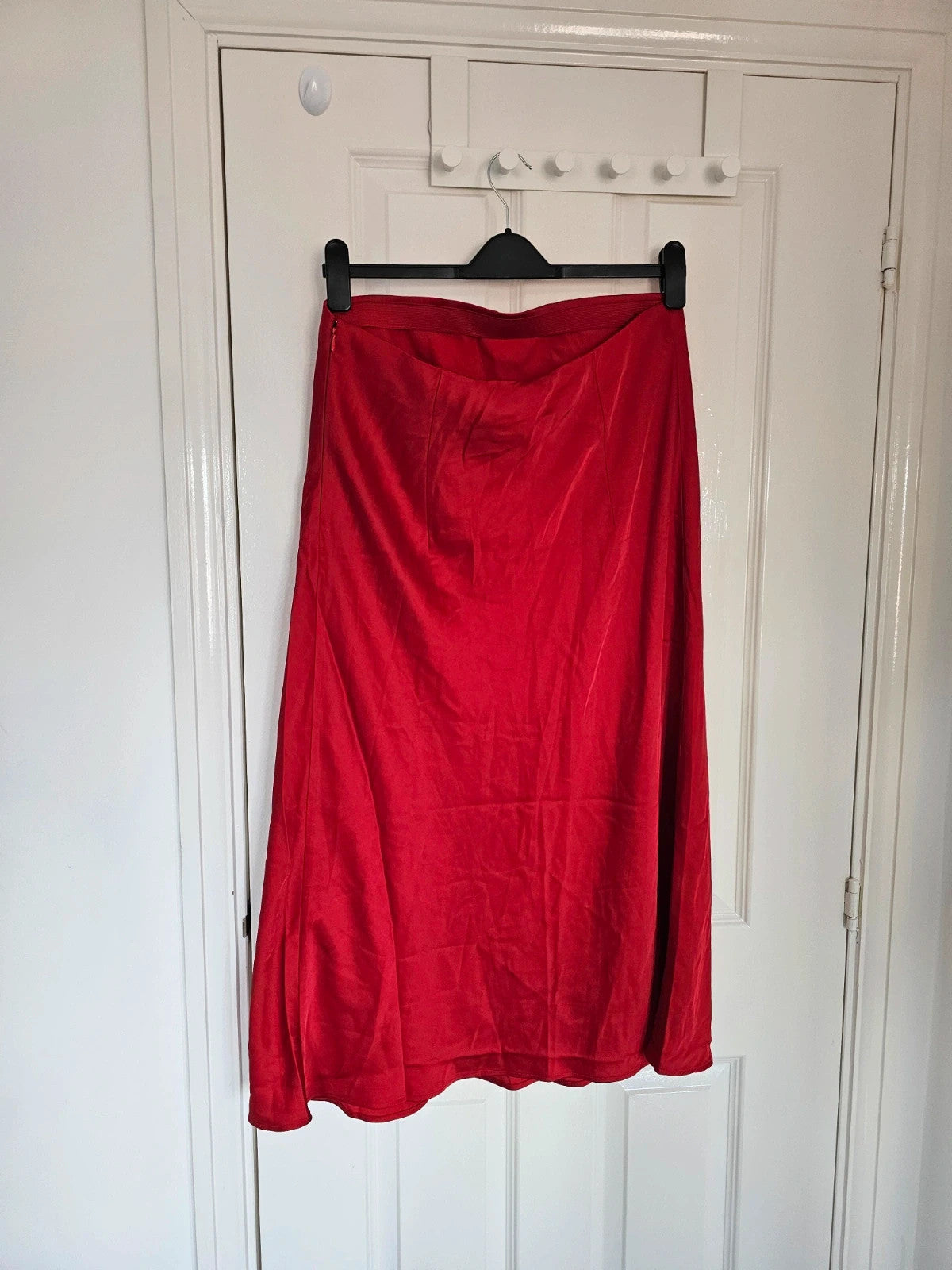H&M mama satin midi skirt calf length high waist zip side regular slip skirt viscose blend red L/12