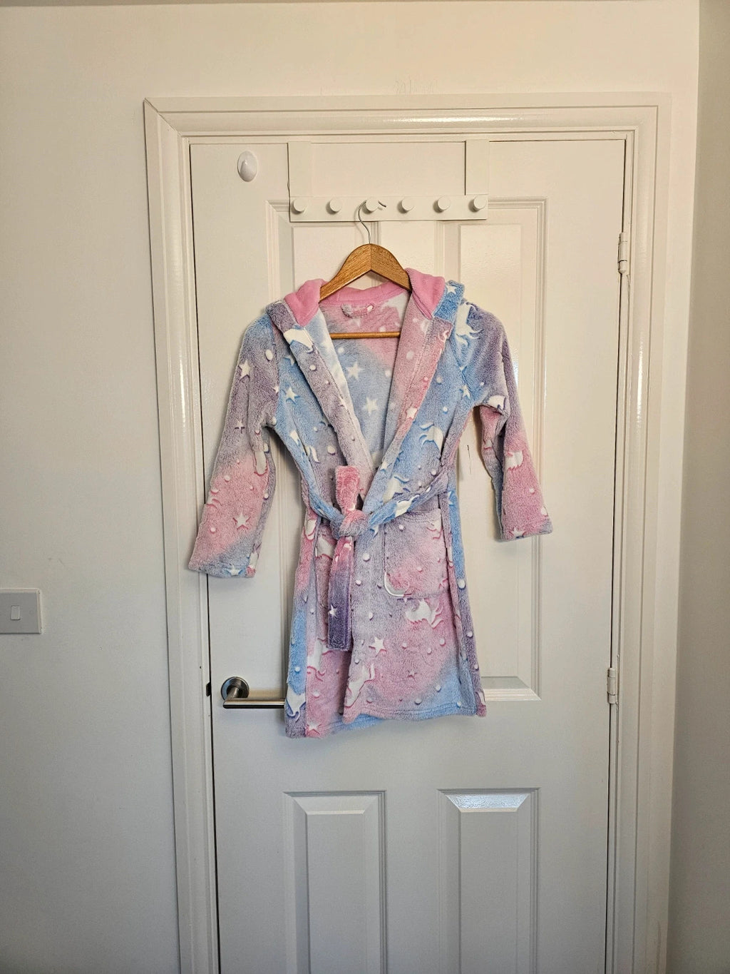 Dunnes Stores girls 7/8y unicorn print bathrobe soft fleece glow in the dark nightwear pink/blue