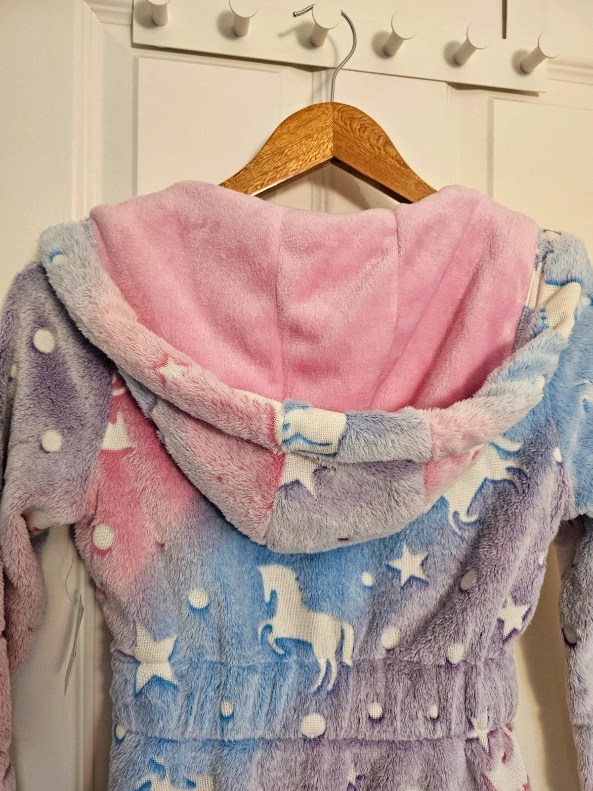 Dunnes Stores girls 7/8y unicorn print bathrobe soft fleece glow in the dark nightwear pink/blue