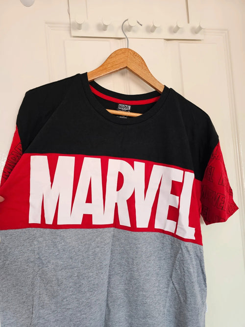 Disney Marvel Her Universe women short sleeve T-shirt logo print cotton crop black/red/white M/10