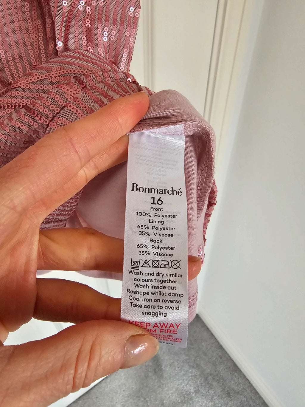 Bonmarche sequin front T-shirt short sleeve V-neck top elegant smart casual pink 2XL/16