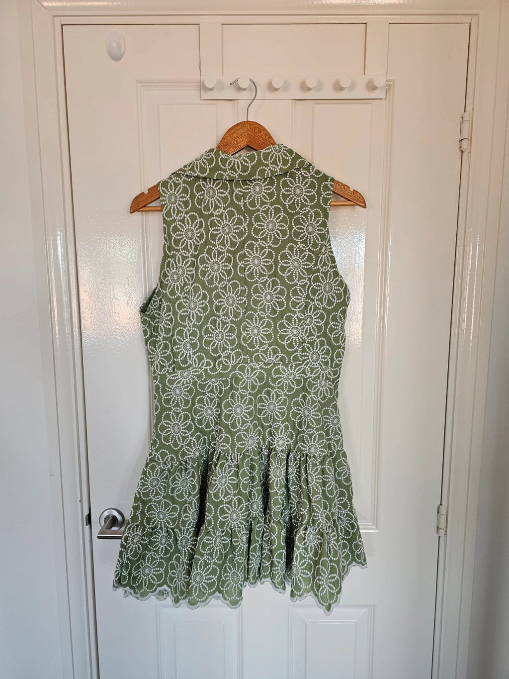 Shein Maija women embroidered floral mini dress sleeveless V-neck boho summer green/white L/12