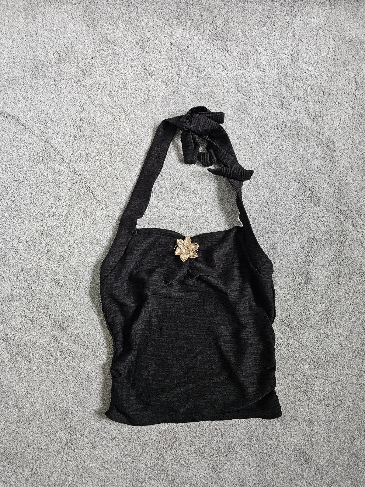 Shein teen girls 15y black halterneck top floral metal detail open back sleeveless cami top