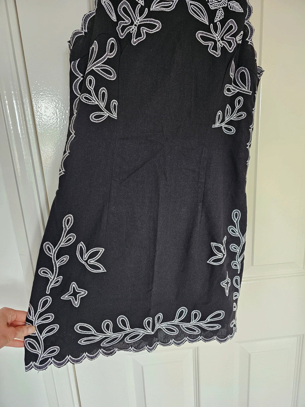 Shein rose butterfly sleeveless mini dress women linien blend embroidered casual black/white M/10