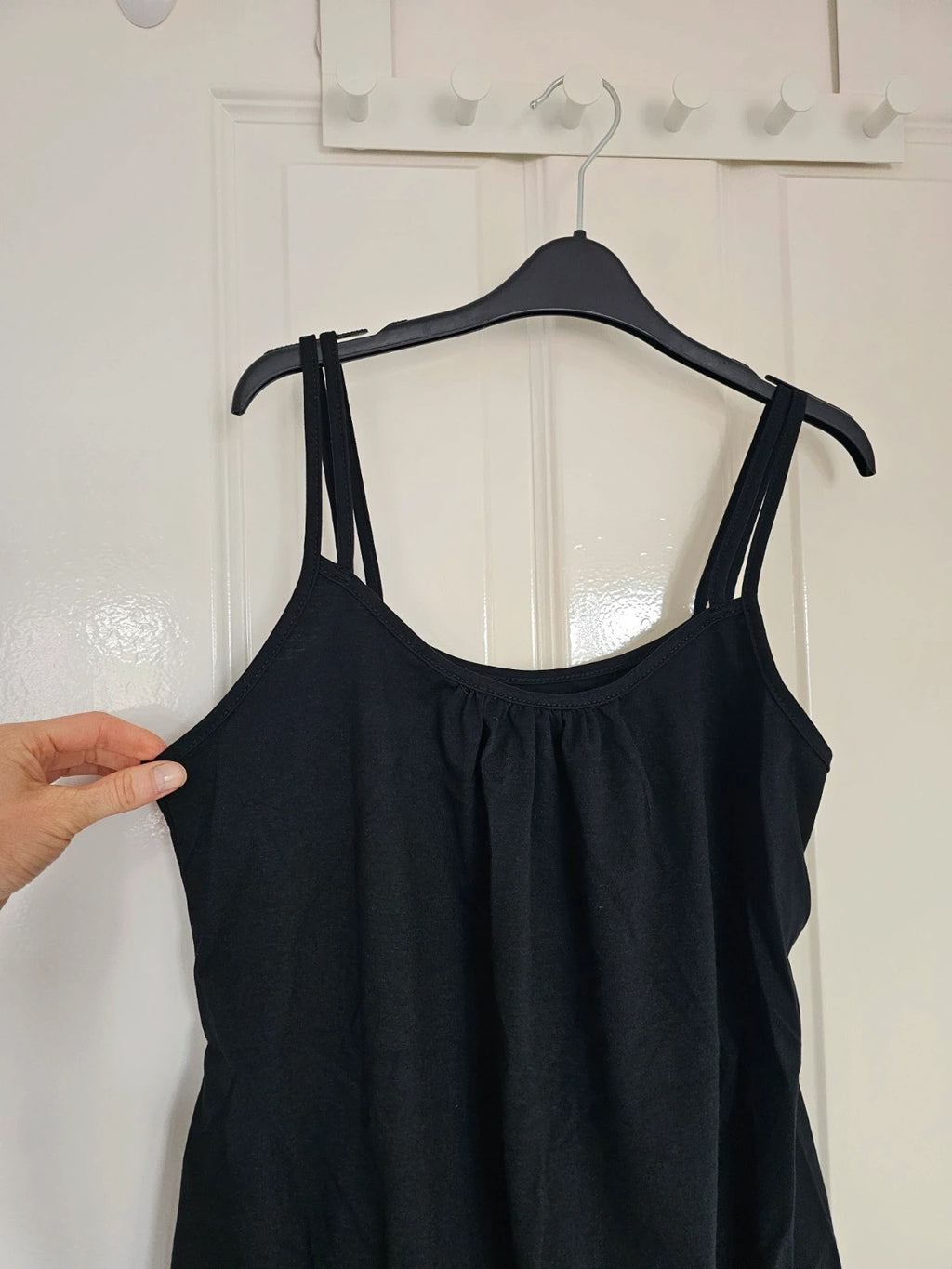 Shein 2pcs double straps tank tops women sleeveless cotton touch summer casual black/red M/10