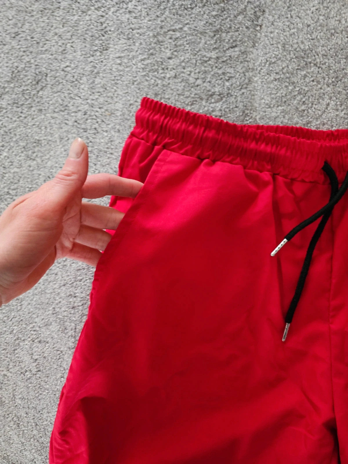 Manfinity men red sport shorts elastic waist pockets gym activewear L