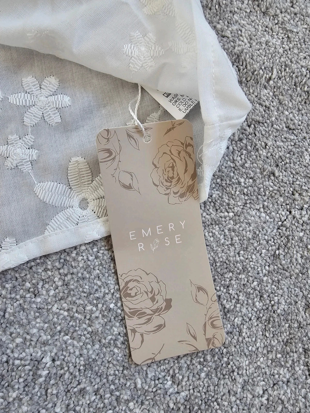 Emery Rose women white short sleeve lace shirt V-neck floral design smart casual blouse L/12