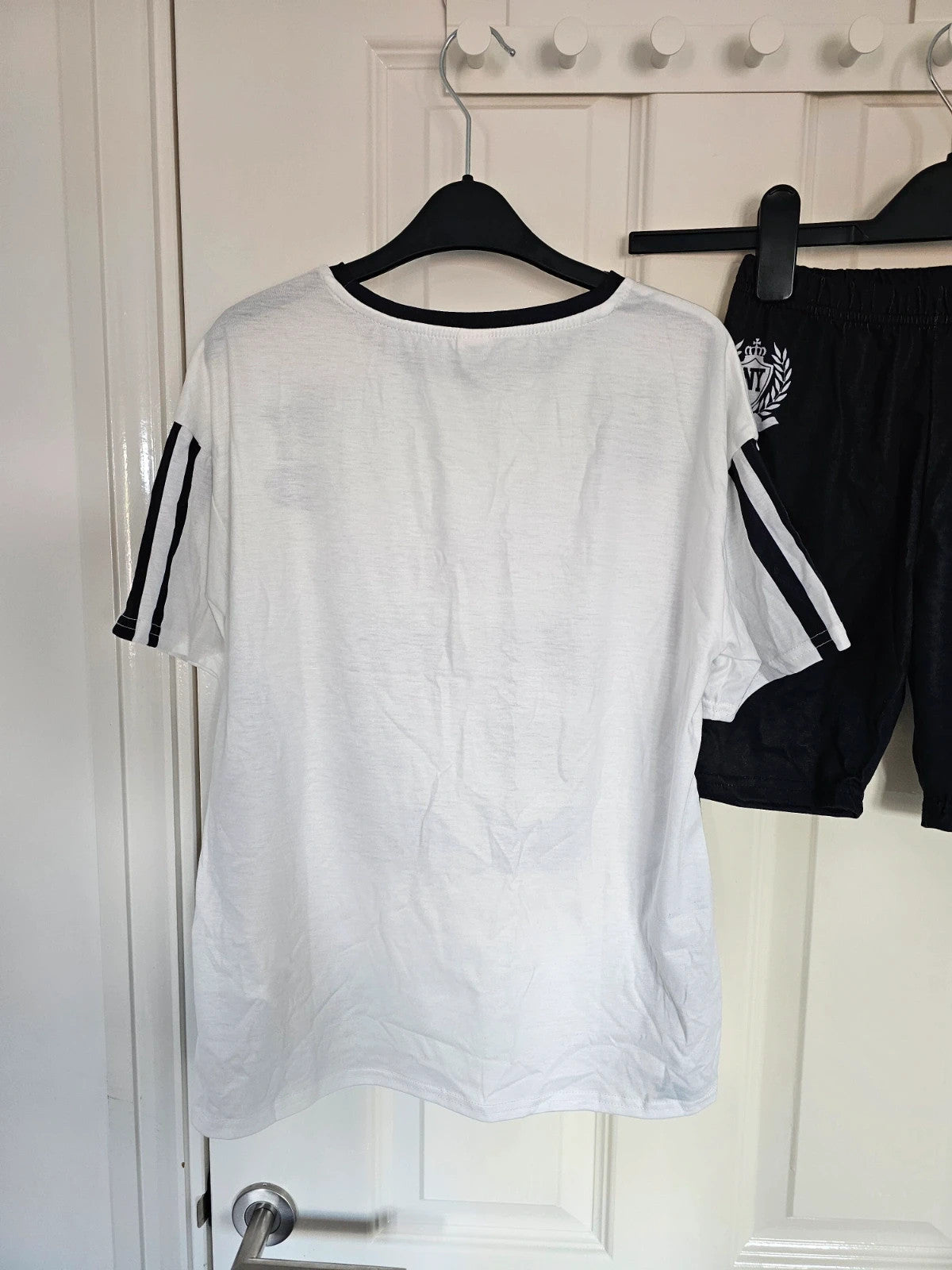 Shein girls 10y contrast set New York City print loose T-shirt skinny shorts white black