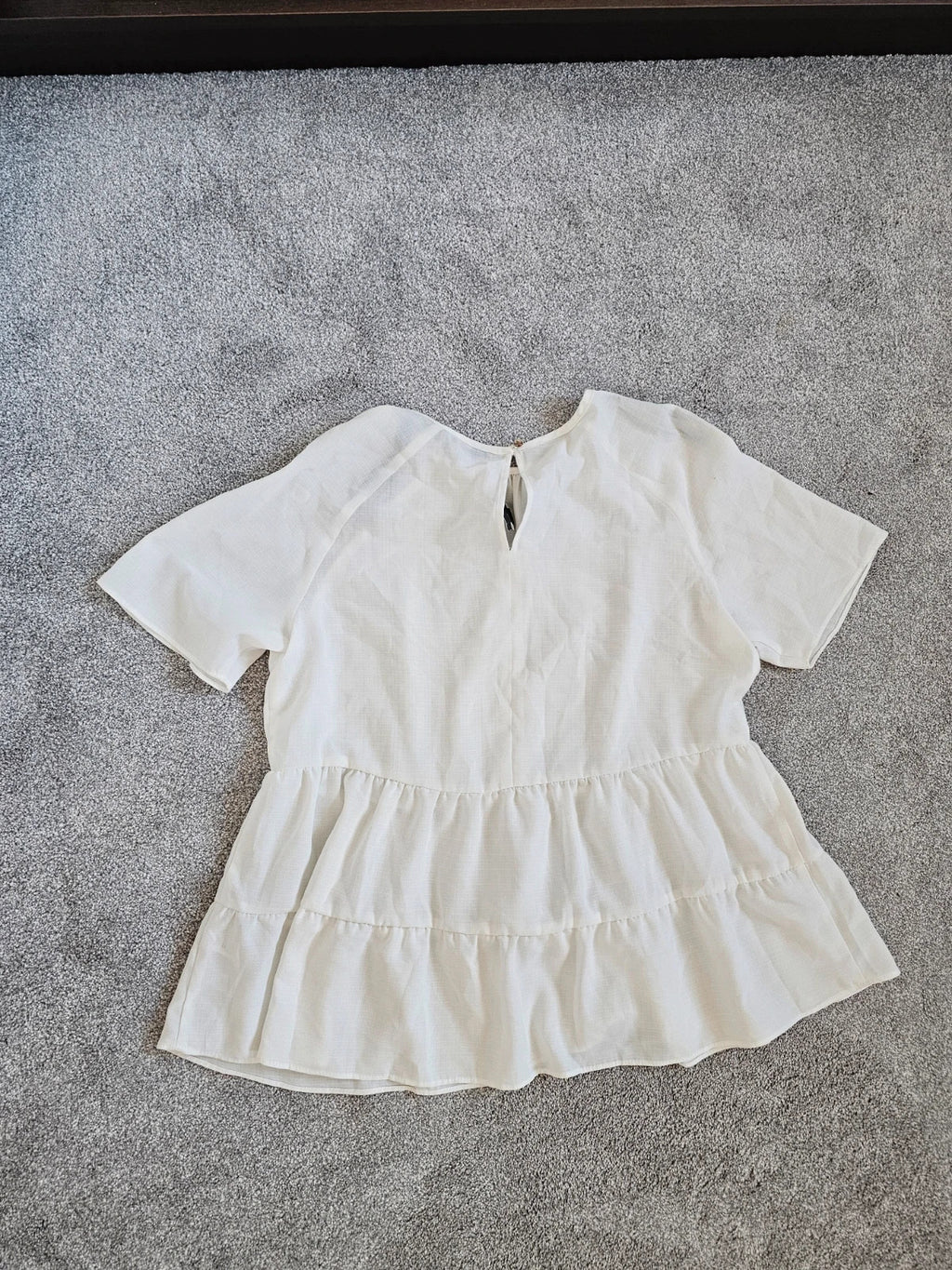 Dorothy Perkins tiered smock short sleeve top women cut out back lightweight shirt white S/8