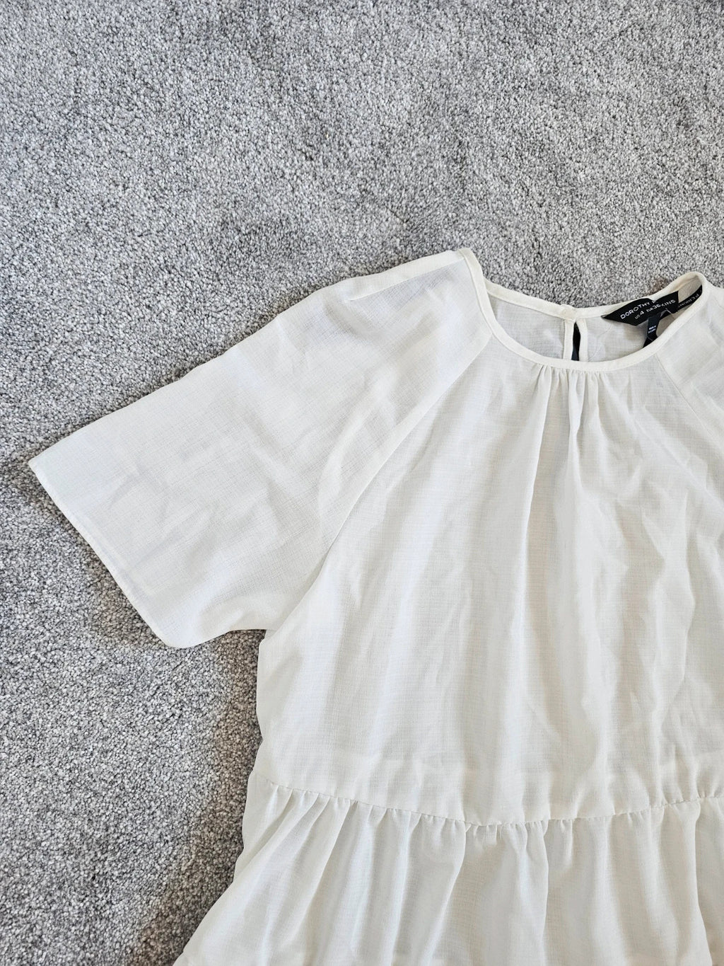 Dorothy Perkins tiered smock short sleeve top women cut out back lightweight shirt white S/8