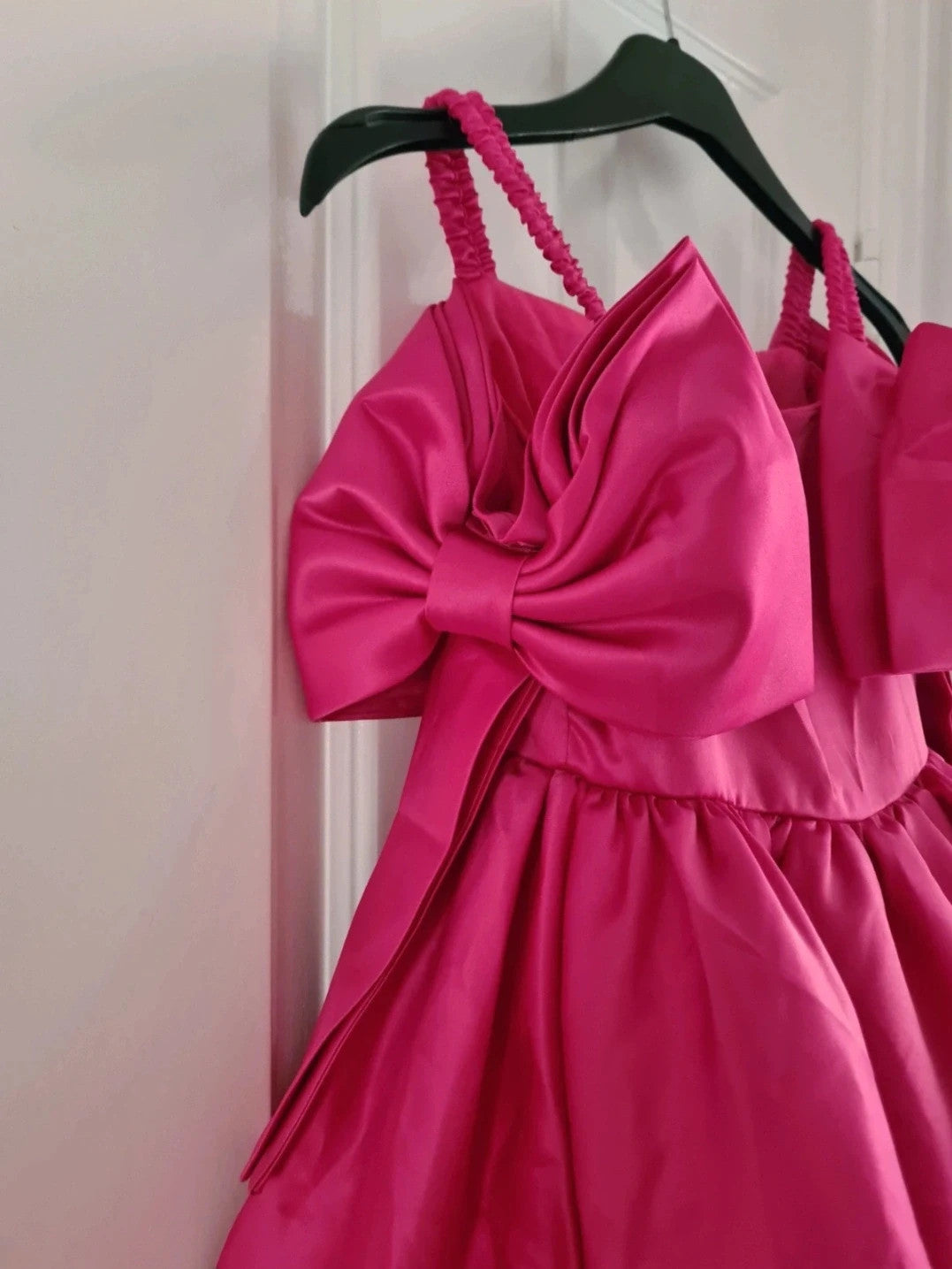 Barbie Dress girls 8y pink fuchsia above knee barbie dress bows tulle straps occasion weeding