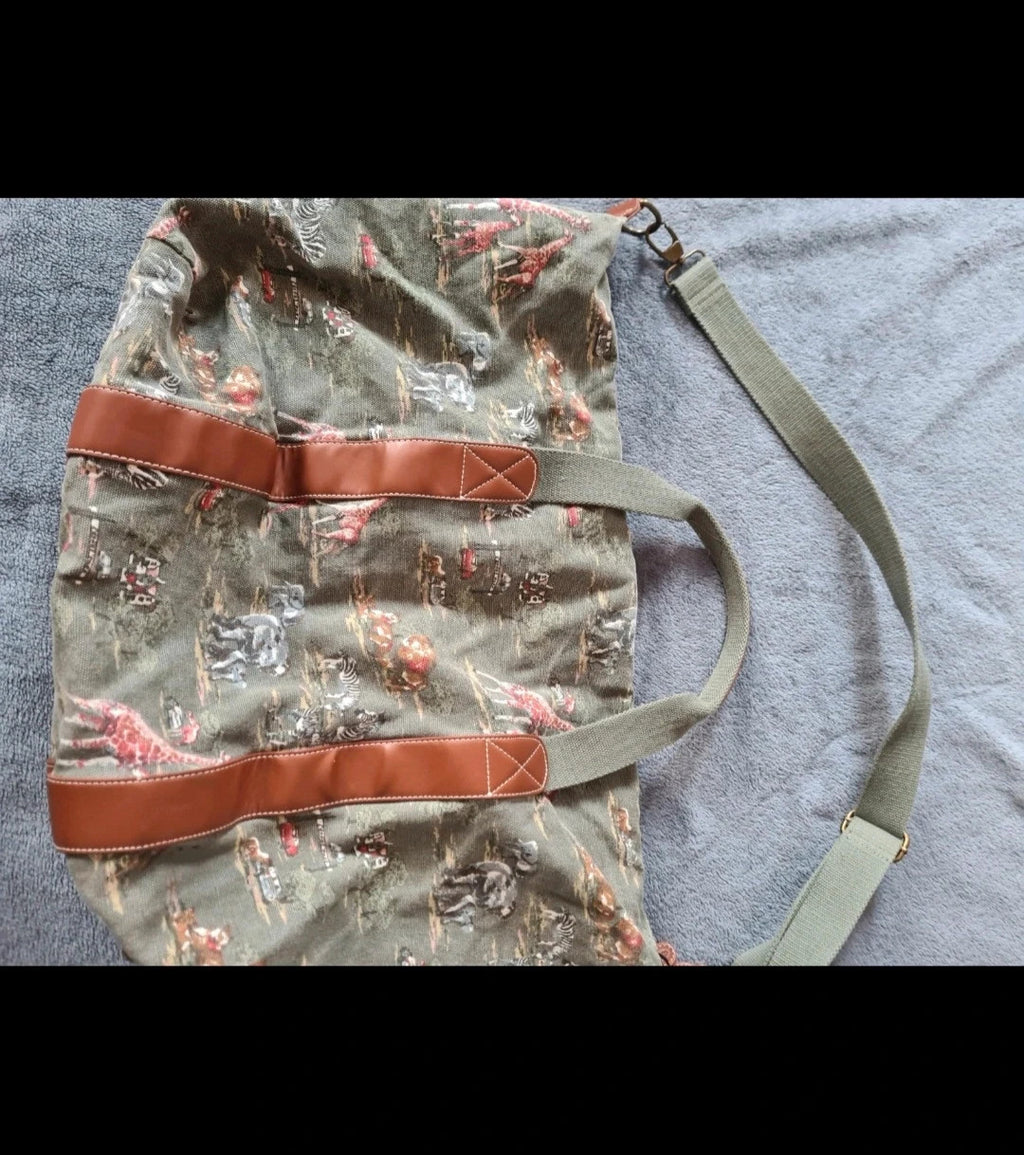 Cath Kidston women shoulder big bag safari park handbag zipper pockets overnight cotton green