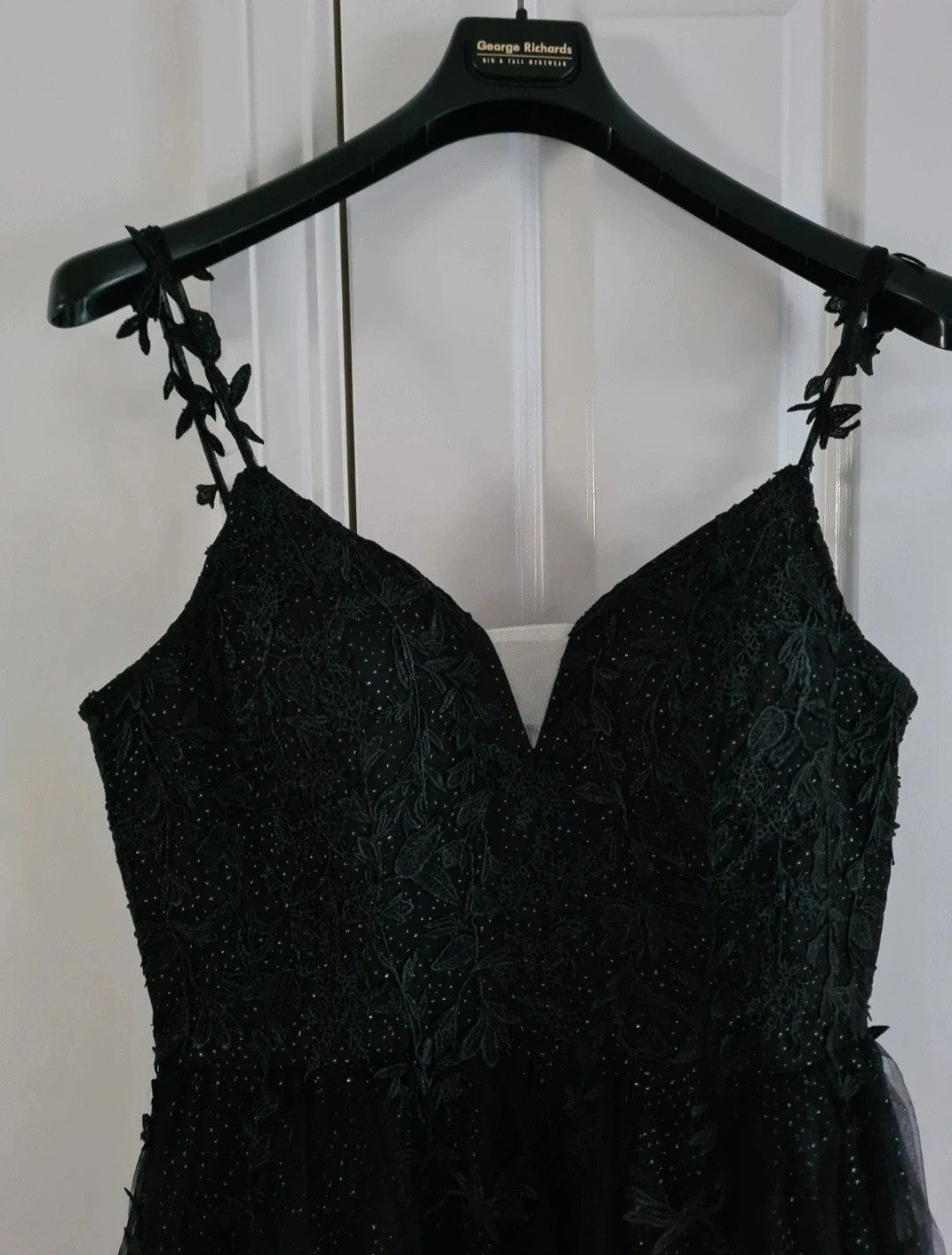 Generic women black long dress sleeveless glitter detail sweatheart neckline floral lace XL/14