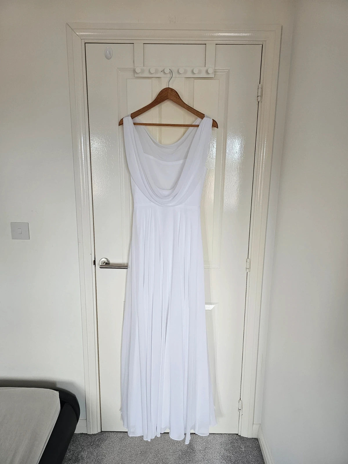 Sisterhood Cressida maxi dress women weeding bride straps cowl neck lining white dress XS/8