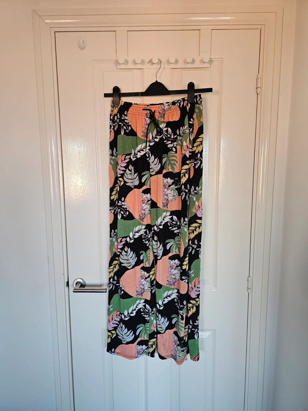 Generic women co-ord relaxed set short sleeve T-shirt & trousers elastic waist leaf floral 12/18