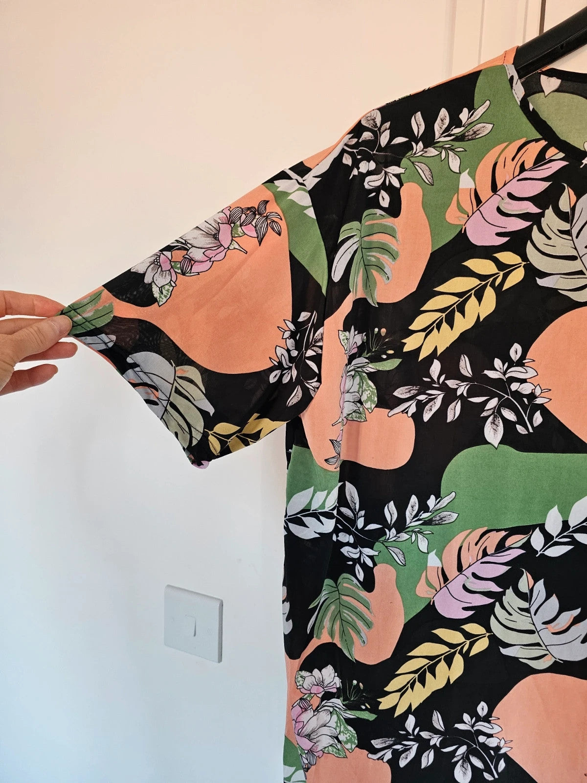 Generic women co-ord relaxed set short sleeve T-shirt & trousers elastic waist leaf floral 12/18