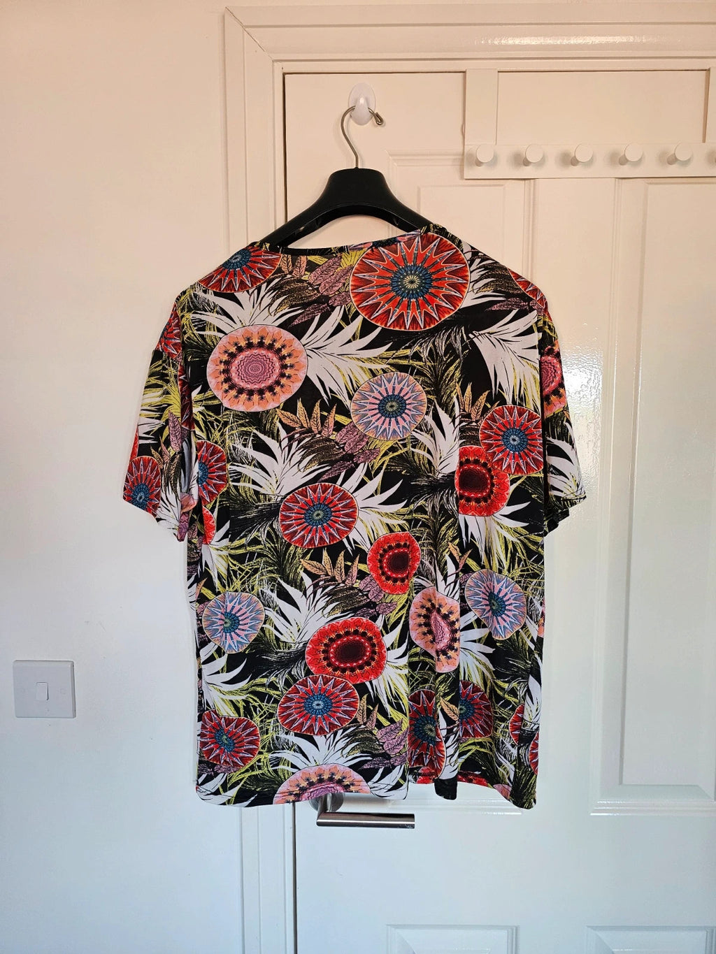 Generic women co-ord relaxed set short sleeve T-shirt & trousers palm floral 12/14/16/18