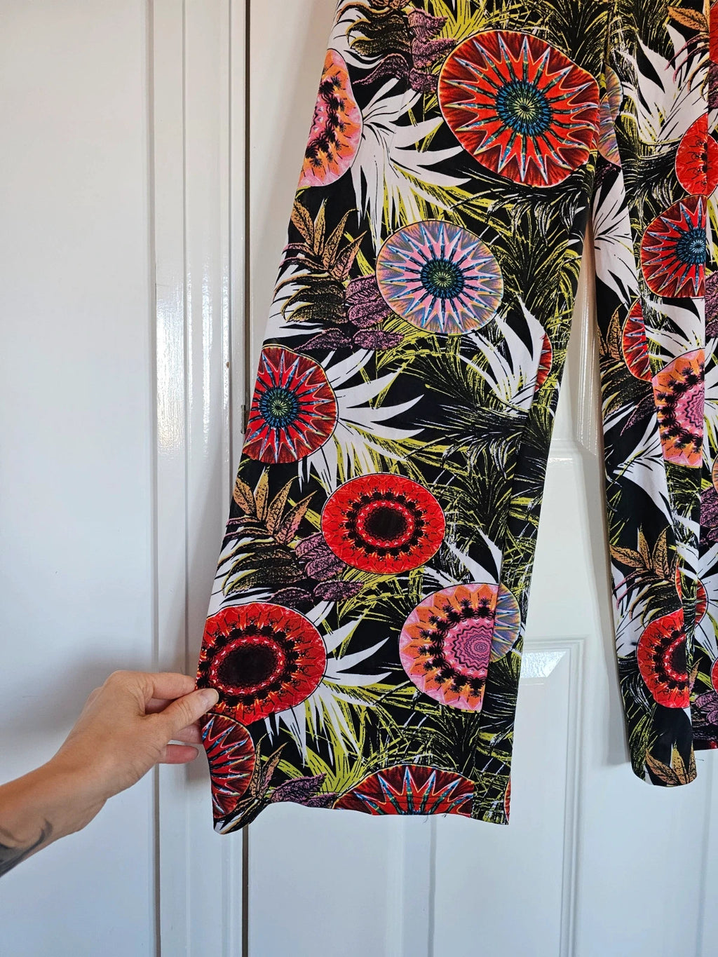 Generic women co-ord relaxed set short sleeve T-shirt & trousers palm floral 12/14/16/18