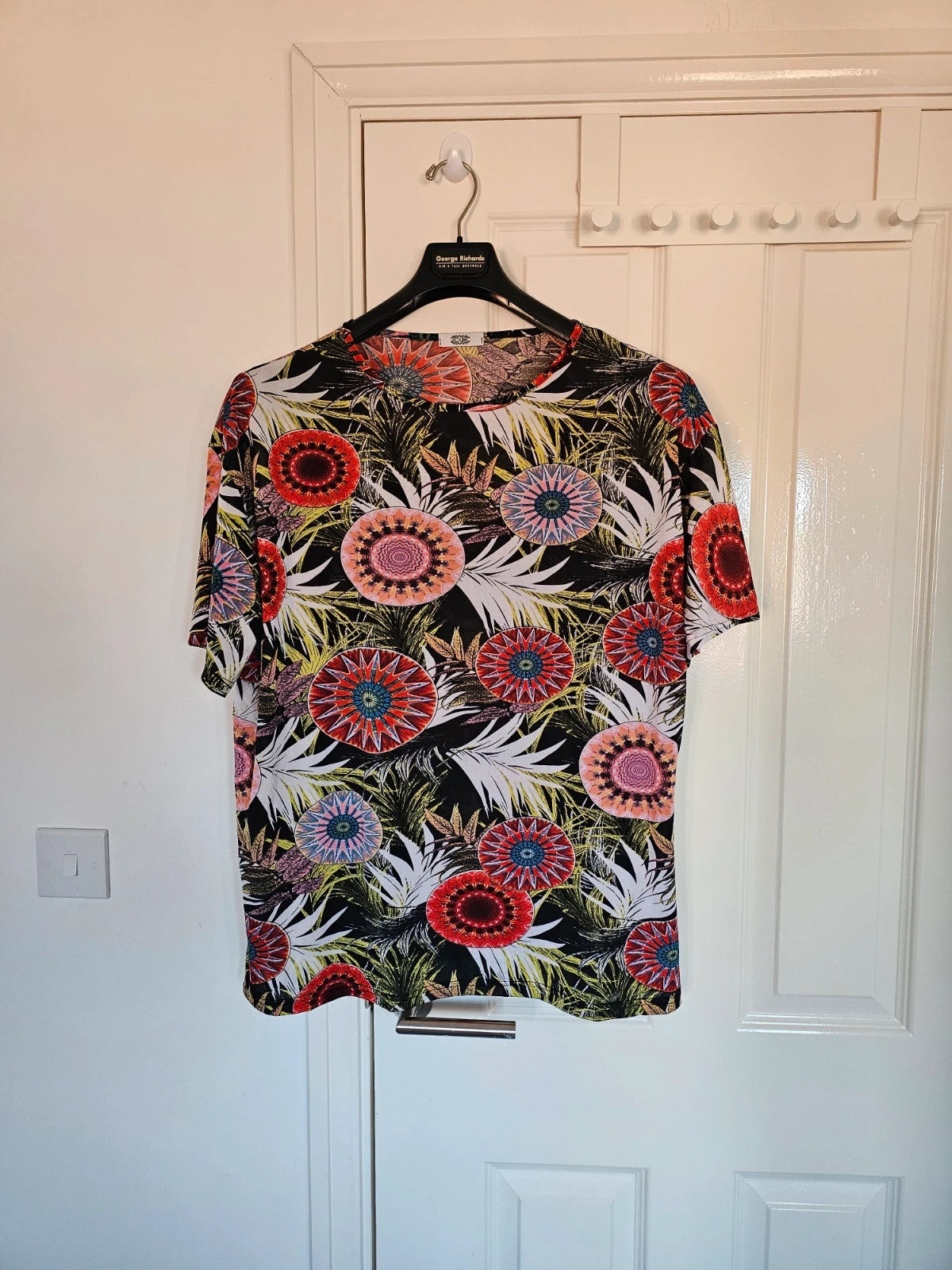 Generic women co-ord relaxed set short sleeve T-shirt & trousers palm floral 12/14/16/18