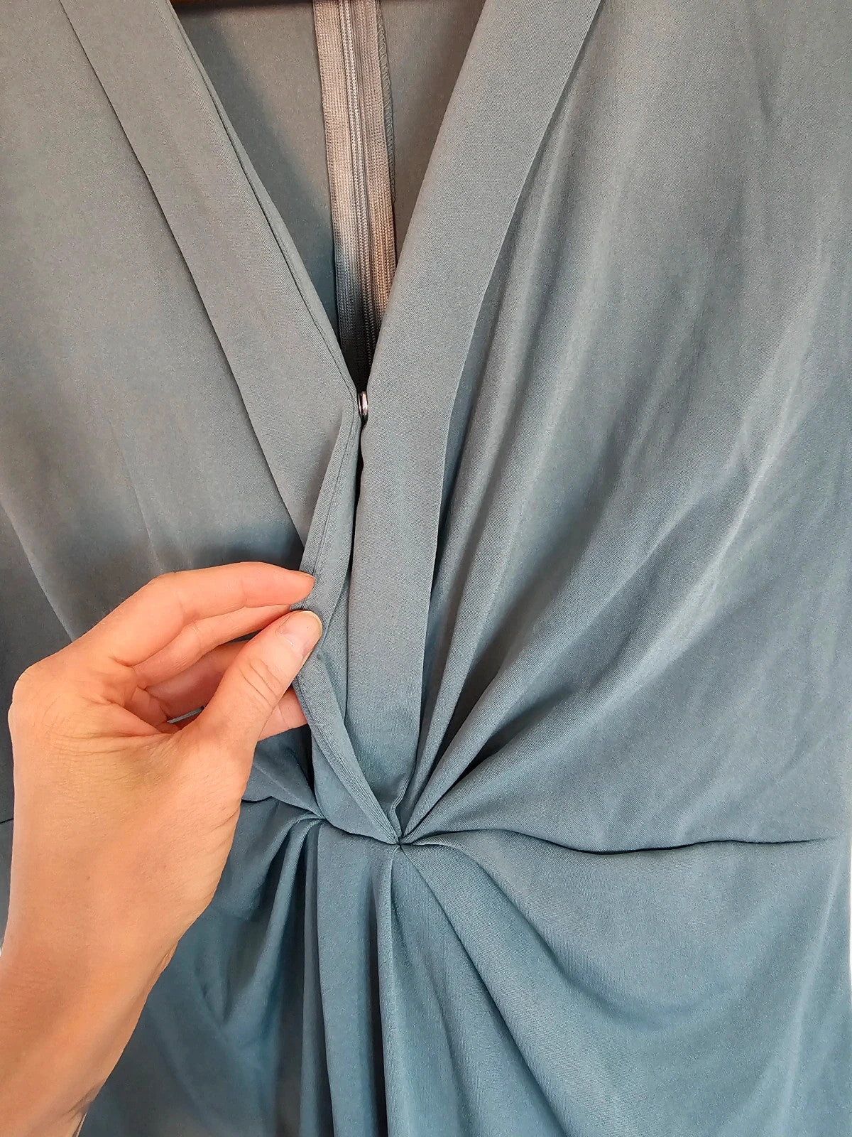 Generic knotted twist detail waist midi dress women V-neck sleeveless knee length  green XL/16