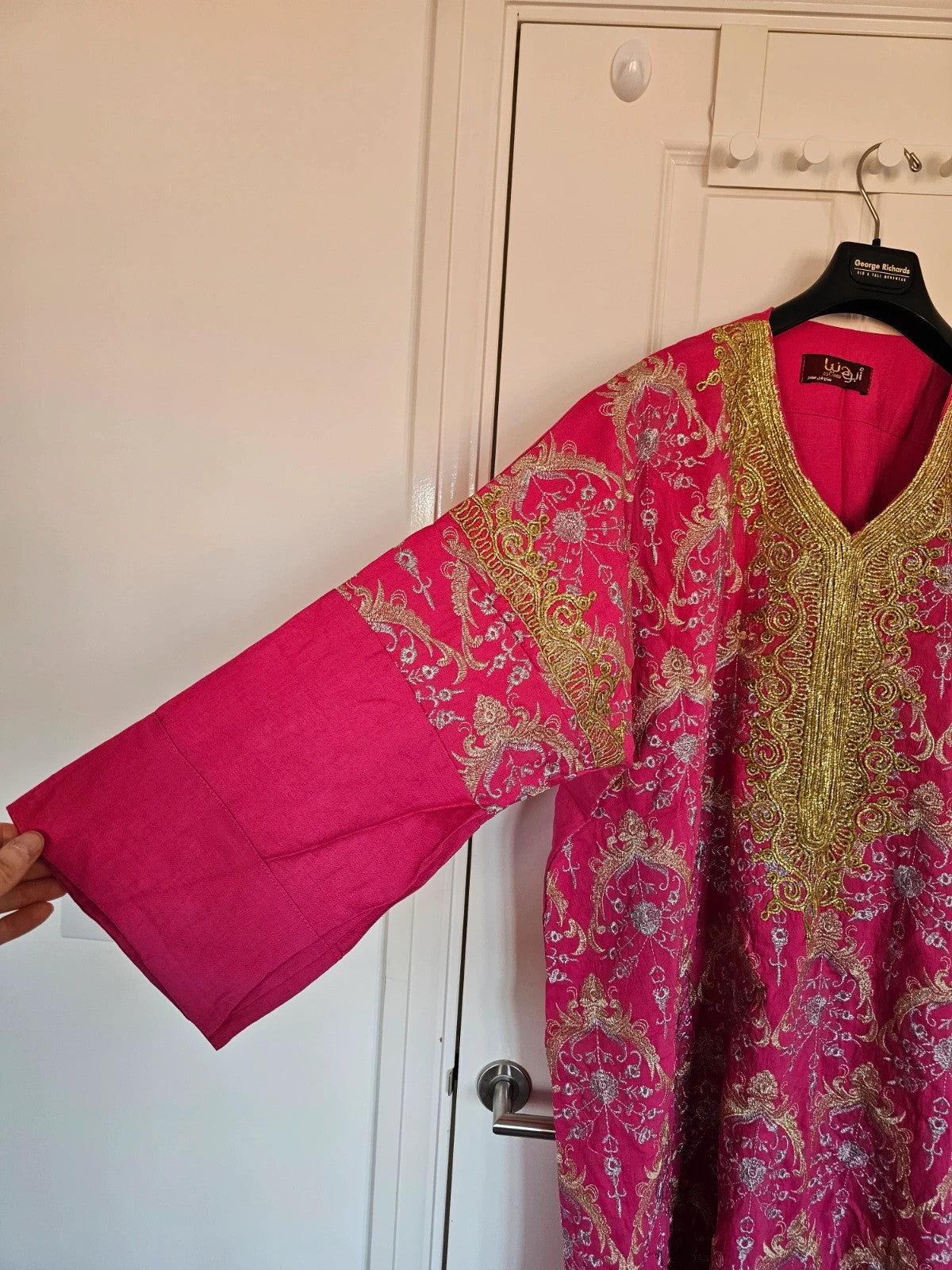 Abou Donia women Dubai African Arabia long kaftan 3/4 sleeve V-neck gold embroidered pink 3XL/18