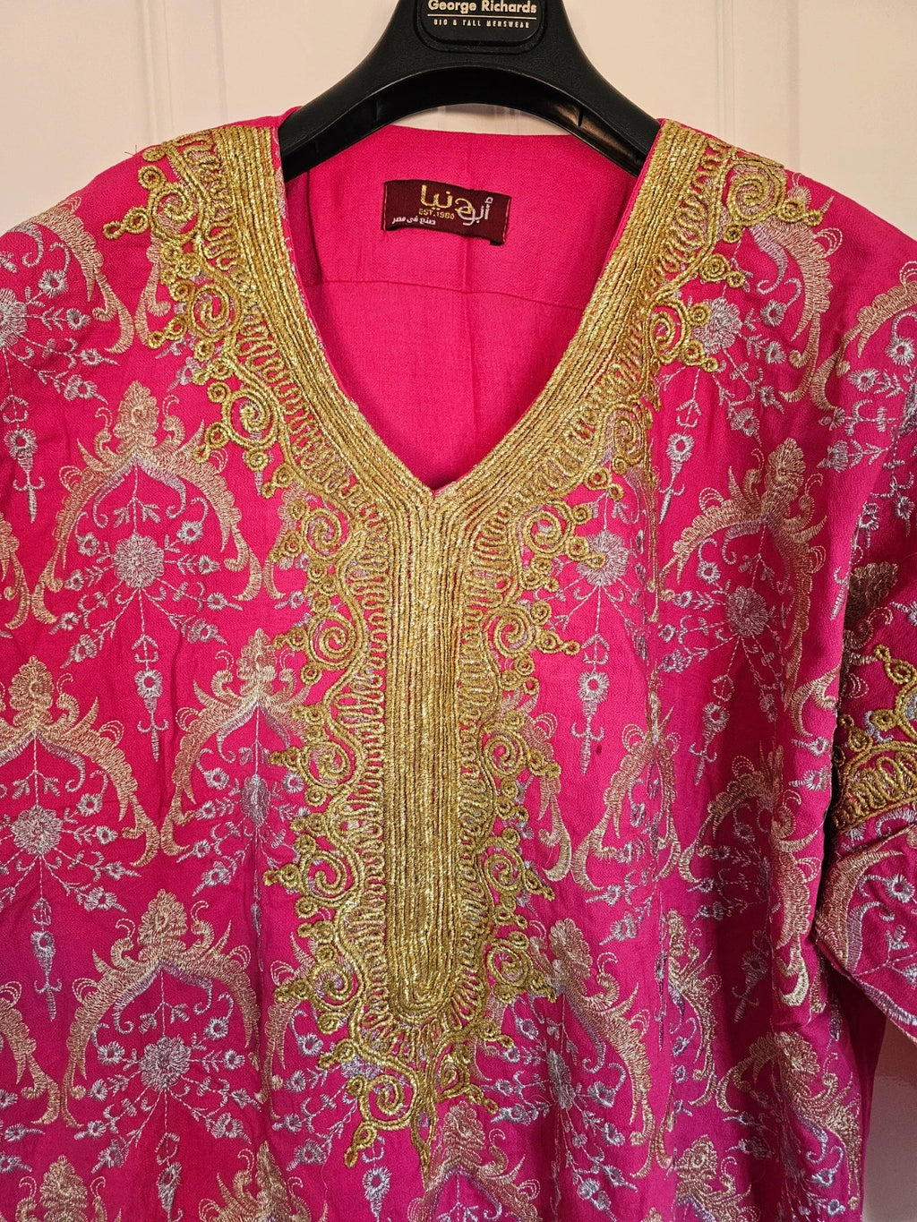 Abou Donia women Dubai African Arabia long kaftan 3/4 sleeve V-neck gold embroidered pink 3XL/18