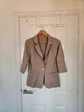 Generic single button blazer 3/4 sleeve women patch pocket notch lapel beige M/10