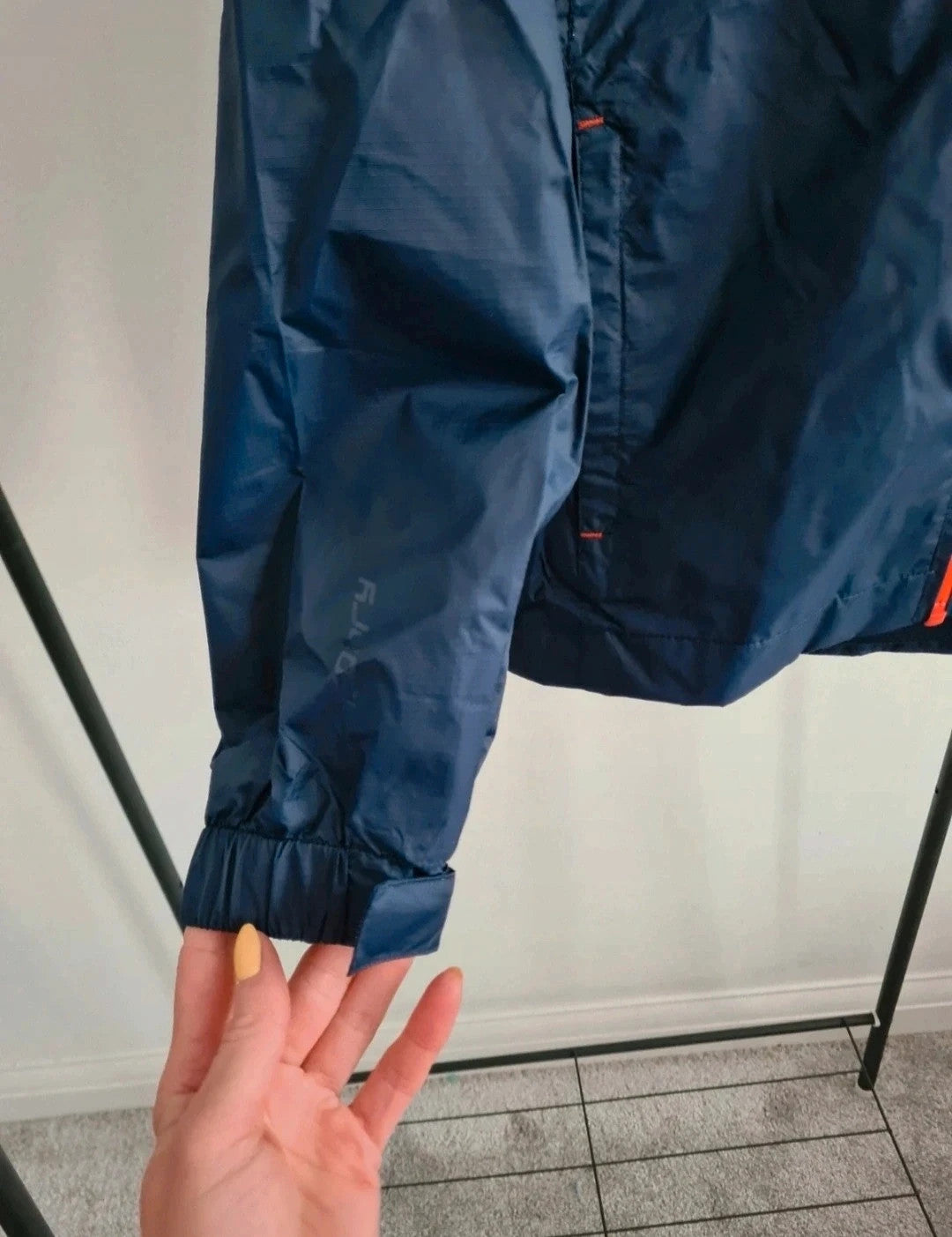 Mountain Warehouse teen 13y torrent kids waterproof lightweight jacket hood dark blue