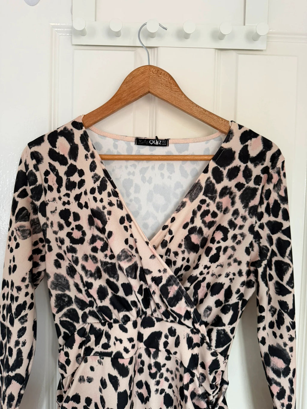 Quiz women leopard animal wrap print midi dress long sleeve V-neck ruched side beige/black XL/14