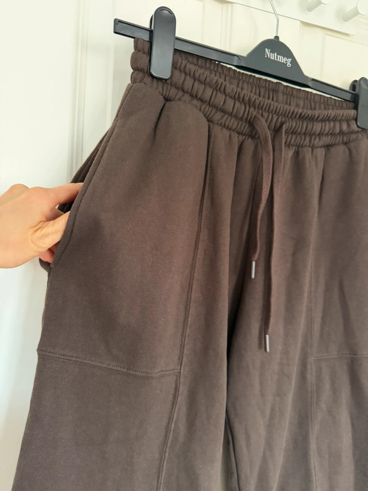 Stradivarius women ballon plush tracksuit bottom casual sport joggers cotton rich dark brown XS/6