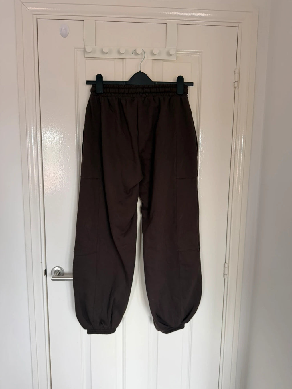 Stradivarius women ballon plush tracksuit bottom casual sport joggers cotton rich dark brown XS/6