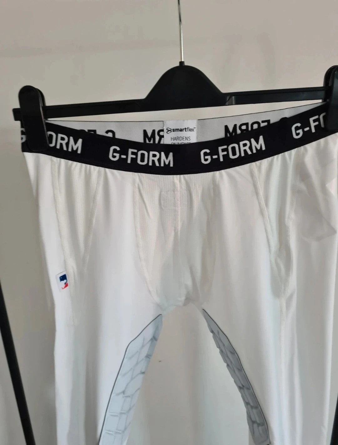 G-Form MLB players men catchers baseball 3/4 pants white SmartFlex protection sport activewear M