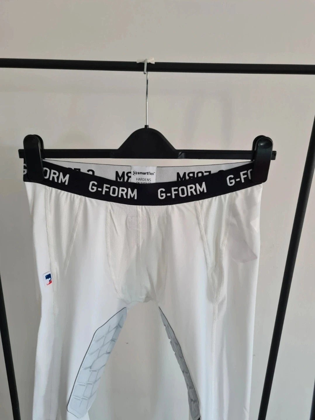 G-Form MLB players men catchers baseball 3/4 pants white SmartFlex protection sport activewear M