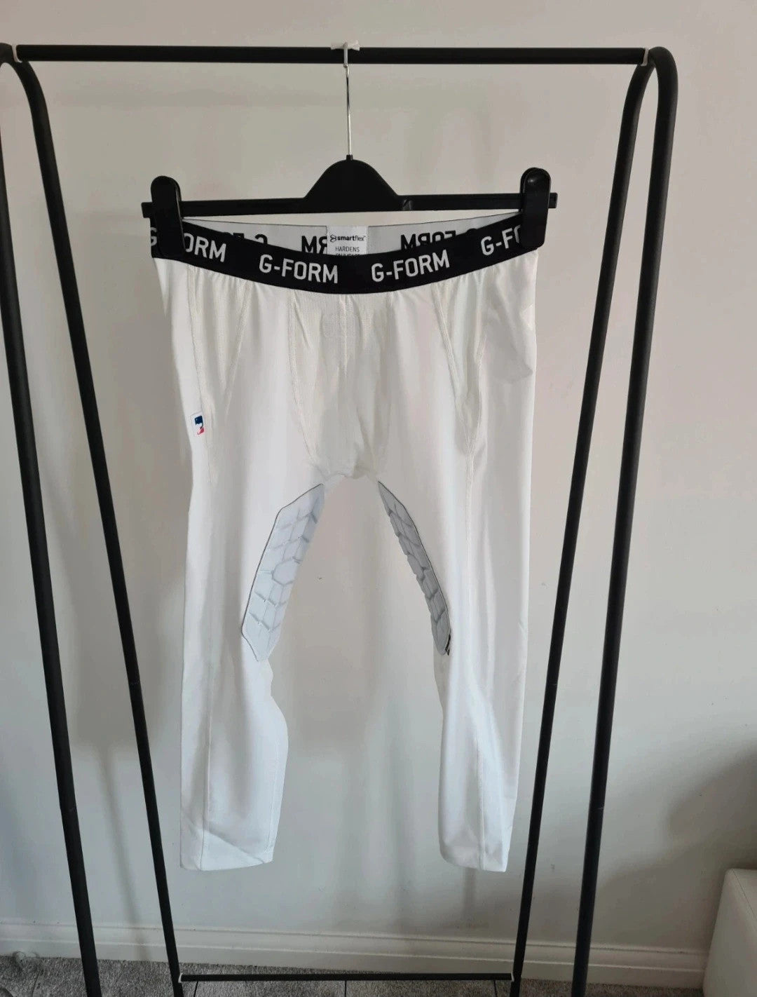 G-Form MLB players men catchers baseball 3/4 pants white SmartFlex protection sport activewear M