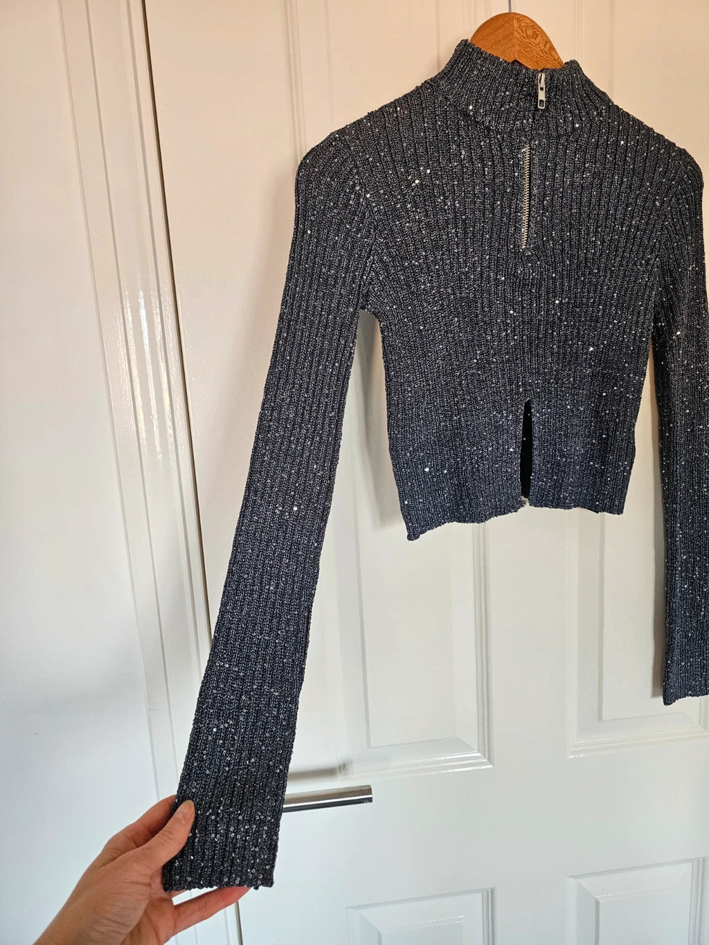 PLT women glitter knitt crop long sleeve top high mock neckline front zip sequin charcoal/grey XS/6