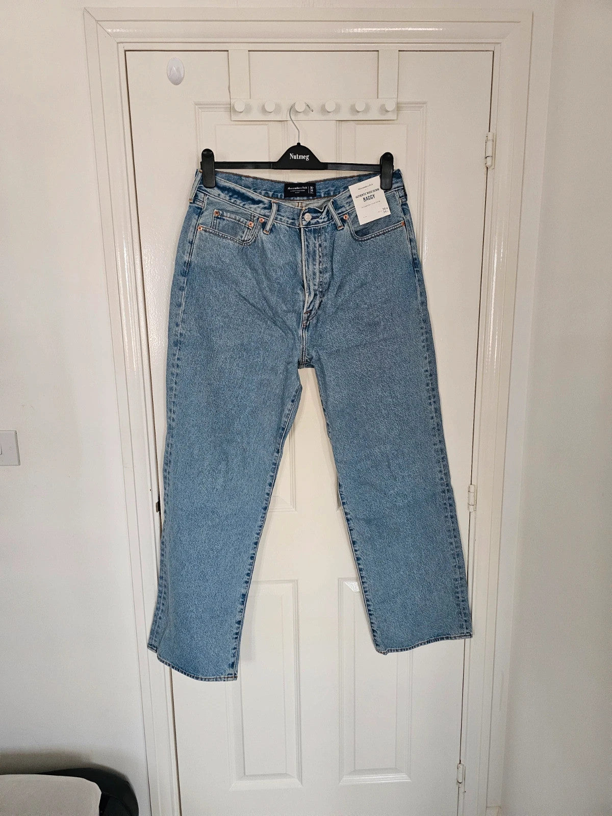 A&F men baggy jeans wide straight leg rigid denim cotton relaxed 90s casual blue XL/W36