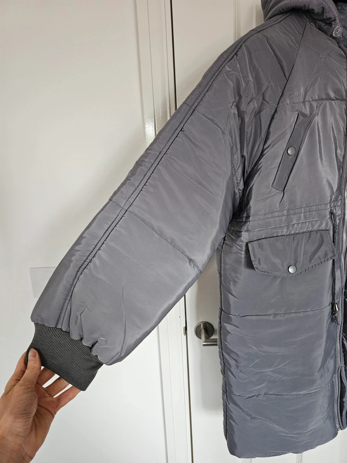 Generic women oversized puffer long jacket parka hooded zipper pockets warm casual grey L
