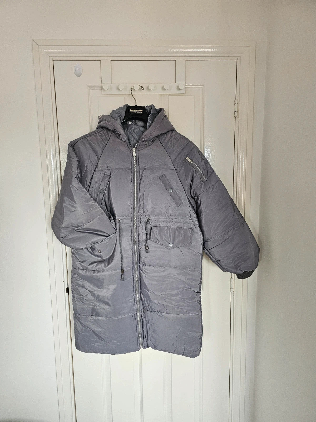 Generic women oversized puffer long jacket parka hooded zipper pockets warm casual grey L