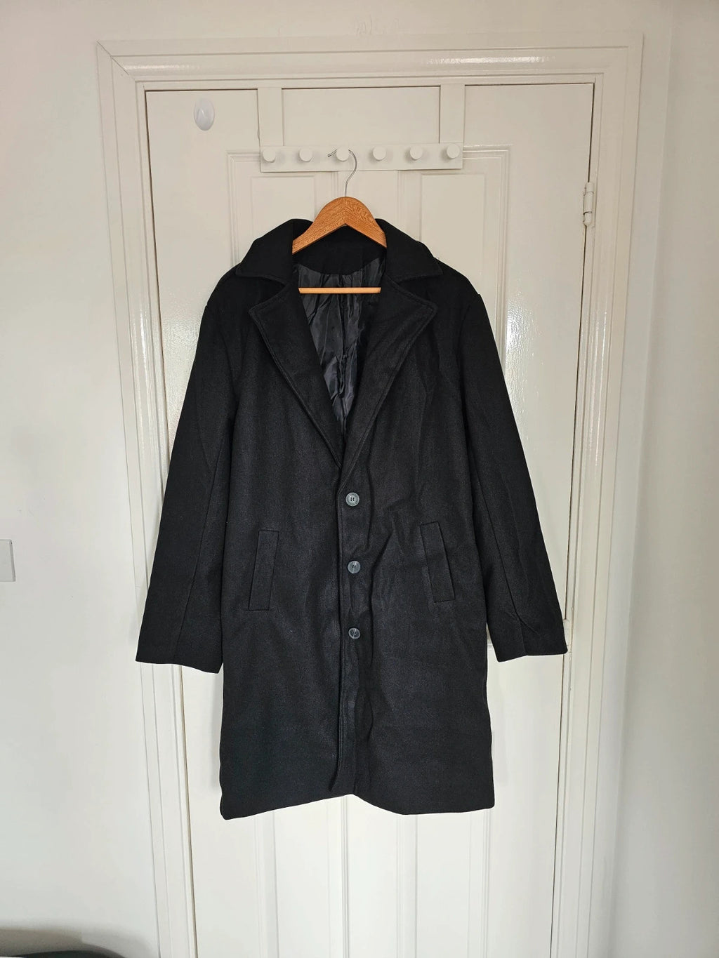 Generic men solid black long coat classic fit overcoat buttons collar neck casual M